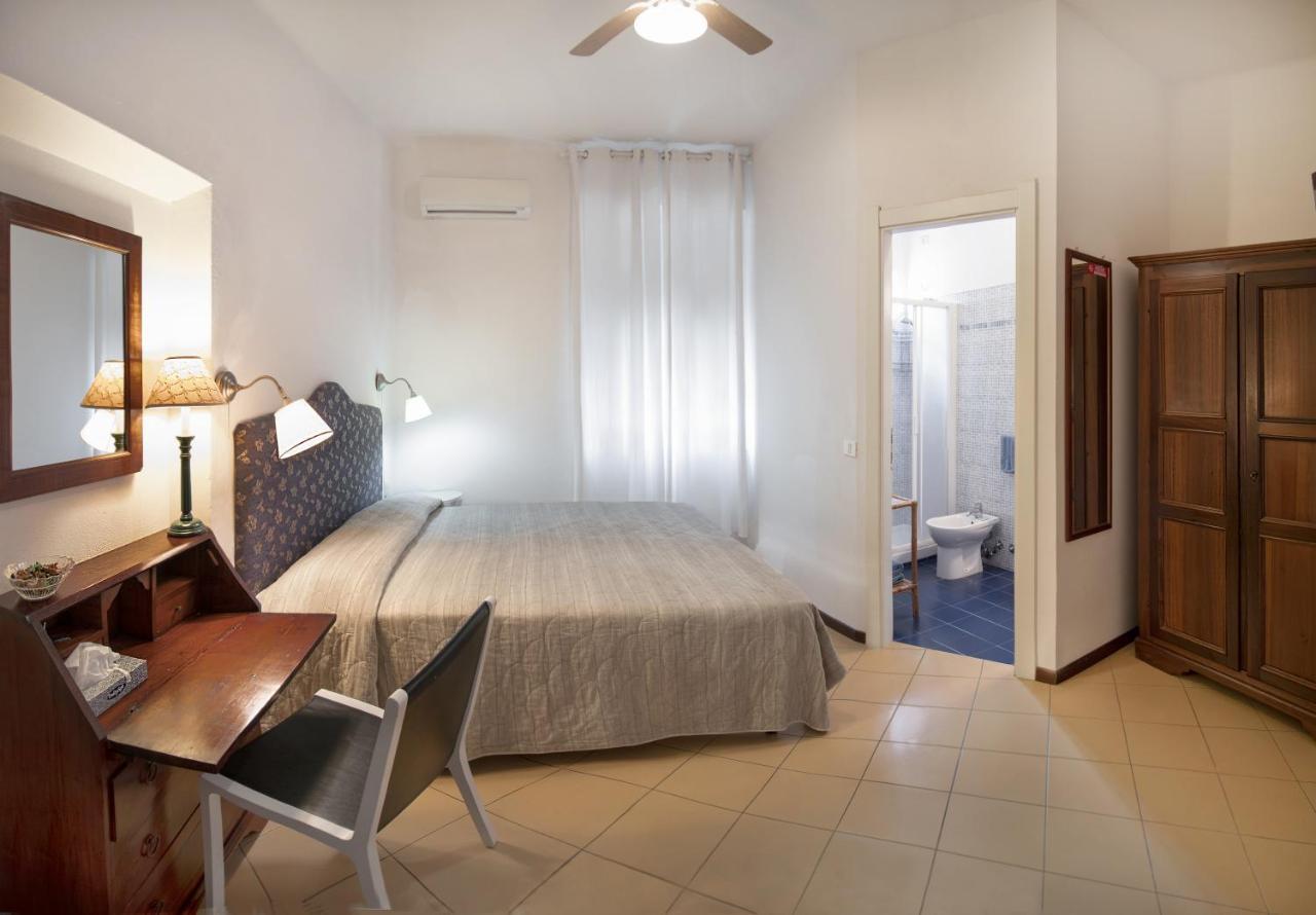 Hotel Sette Archi Bocca di Magra Ngoại thất bức ảnh