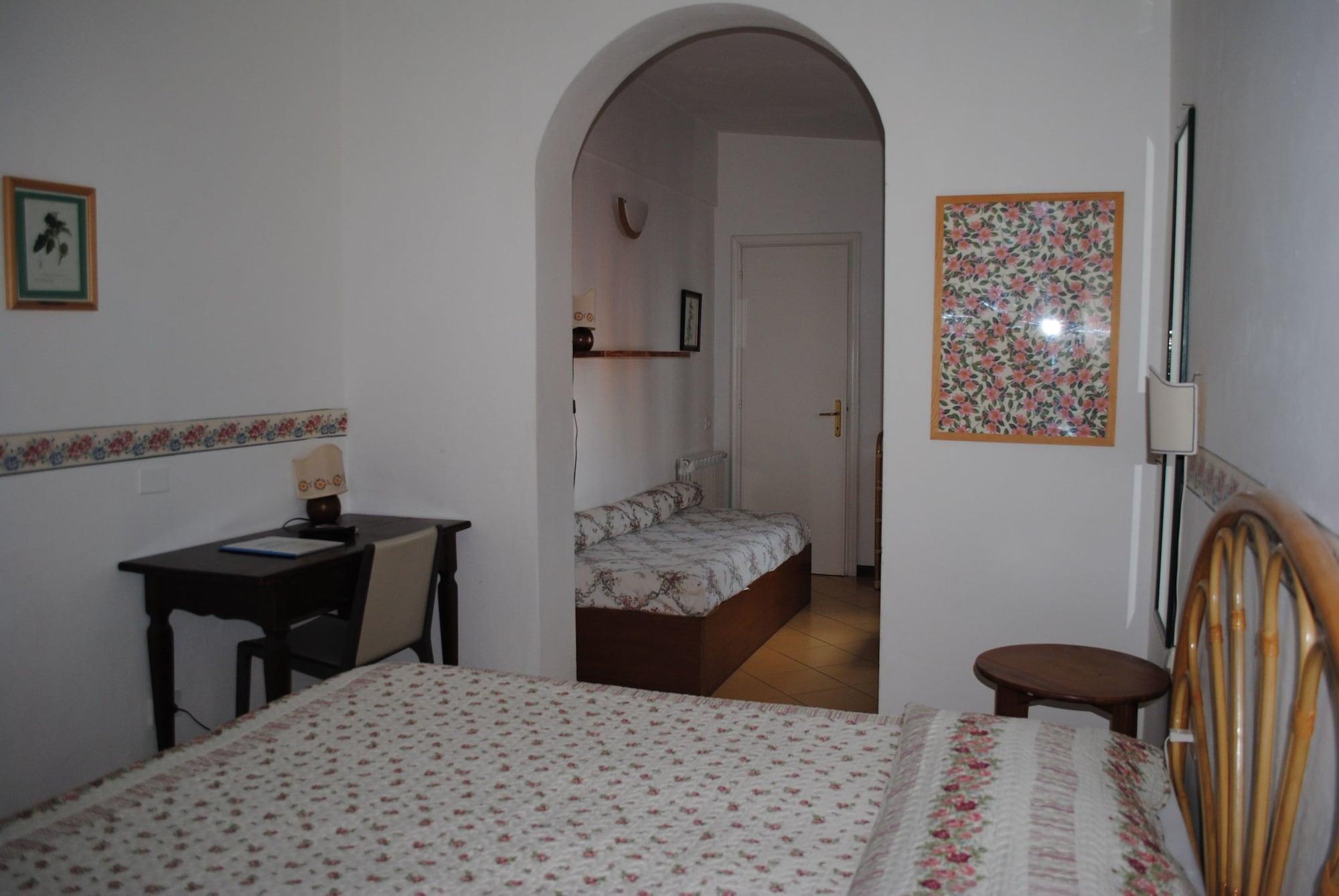 Hotel Sette Archi Bocca di Magra Ngoại thất bức ảnh