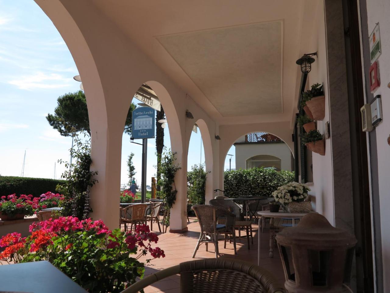 Hotel Sette Archi Bocca di Magra Ngoại thất bức ảnh