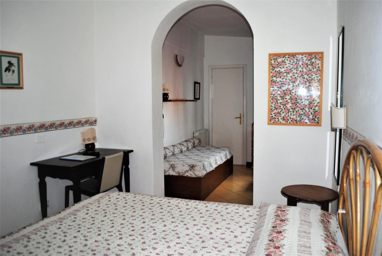 Hotel Sette Archi Bocca di Magra Ngoại thất bức ảnh