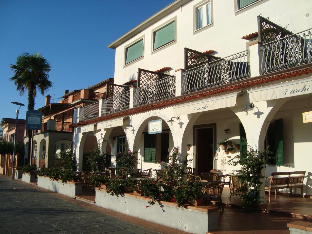Hotel Sette Archi Bocca di Magra Ngoại thất bức ảnh